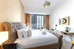 Fully Furnished | Lake View | High Floor | Ready