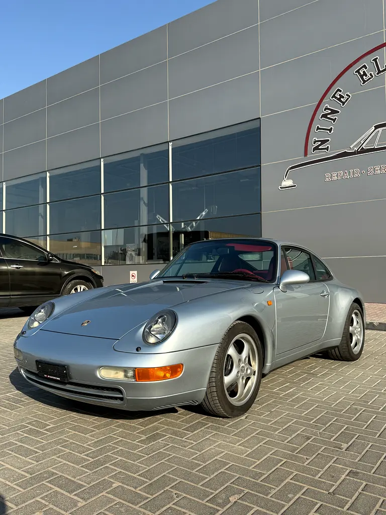 Porsche 911 1994 — photo 1 of 13