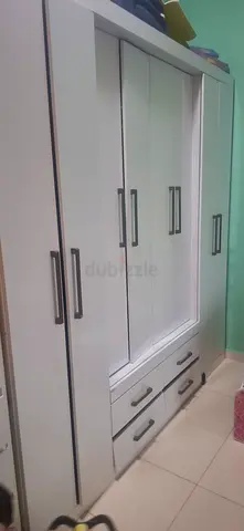 8 door wardrobe