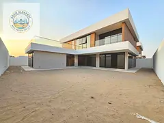 Brand New 5_Bedrooms Villa/Maid Room /Well Maintained / *Garden Space \*Majlis