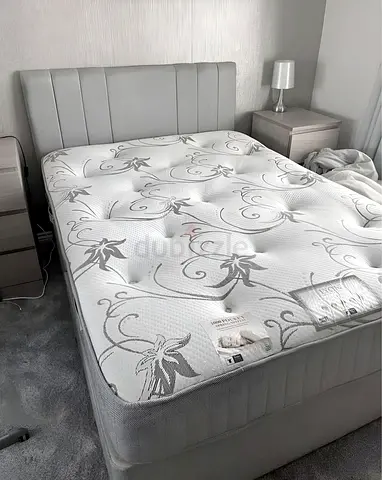 New modern and Comfortable Bed for sale