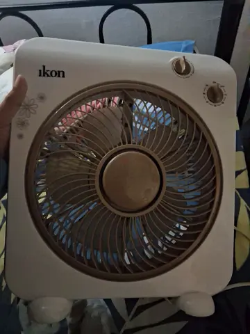 Ikon Table Fan - Compact and Efficient Cooling