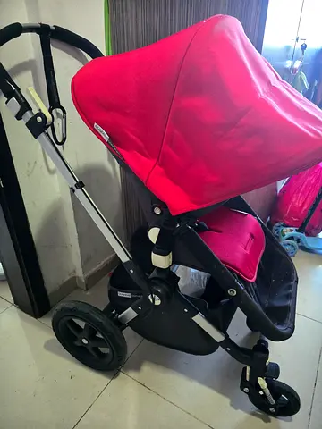 Bugaboo chameleon stroller only 100/-