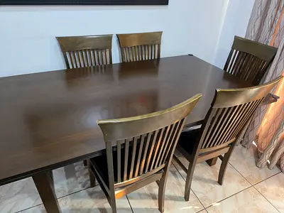 Sturdy Wooden Dining Table with 6Chairs with mirror
