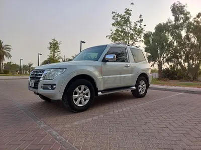 Mitsubishi pajero 3.5 v6 4wd only 36000 km!