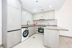 Spacious 2 BR Flat