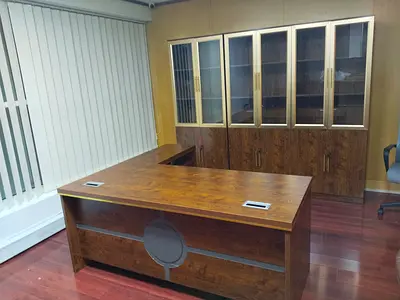 Spacious Executive Office Desk and Cabinet Set