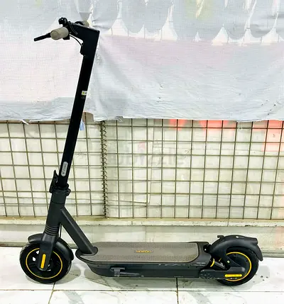 Ninebot by Segway Max amrican electric scooter original