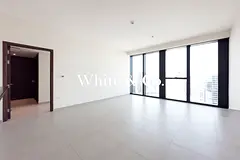 High floor | Spacious unit | Vacant now