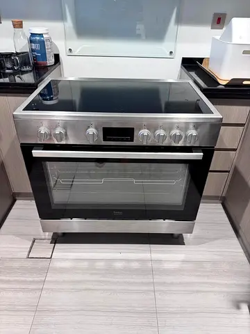 Beko 90x60cm Ceramic Electric Cooker, 5 Zones 8 Functions 108L A+ Rating Stainless FREE DELIVERY+WAR