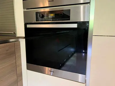 New Miele built in electric oven size 60 by 60cm