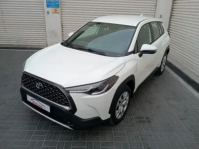 Toyota corolla cross 2023 under warranty gcc accident free