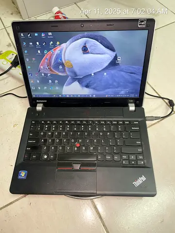 Lenovo Thinkpad E330. Plug to use. Battery not working