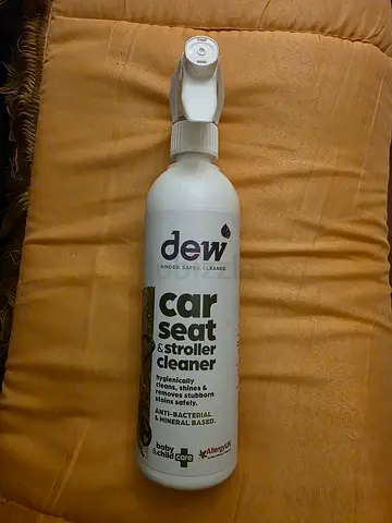 Stroller Seat Cleaner - Effective Cleaning Solution for Baby Gear. New. AED 45 Only.