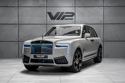 Rolls Royce cullinan black badge