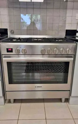 Bosch series 8 Top Gas oven Electric cooker 90 by 60cm