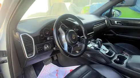 2021 Porsche CAYENNE 照片 9