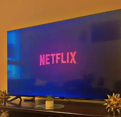 Stylish 55” 4K Ultra HD Smart TV – Android 14, Frameless Design