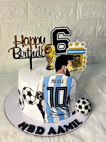 Homemade customized cake