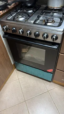 Cooking Range with Oven