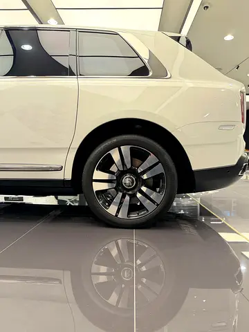 صورة مصغرة 15 لـ 2022 ROLLS-ROYCE CULLINAN