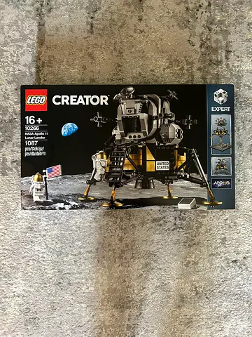 LEGO Creator Expert – NASA Apollo 11 Lunar Lander (10266)