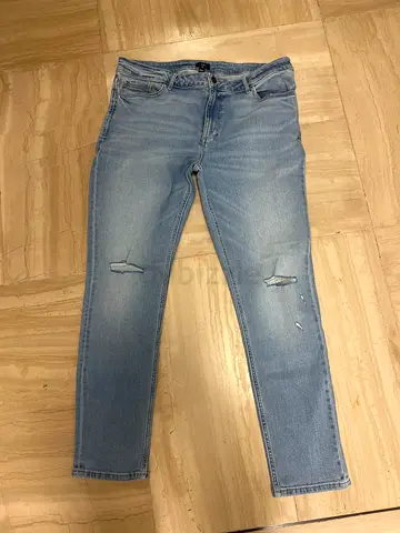 Stylish Light Blue Ripped Jeans