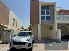 Beautiful ,R2EM- 3bed +maid 5 bath -Corner - Single Row -Park facing