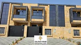 An ideal townhouse that combines luxury, comfort, and a prime location, suitable for family living.