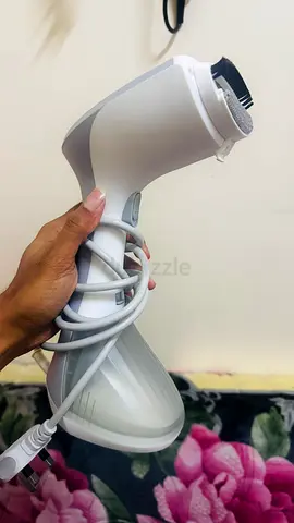 Geepas Hand held Steamer