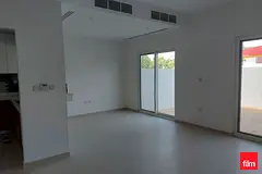 VACANT FROM APRIL | SINGLE ROW | NEXT TO AMENITIES