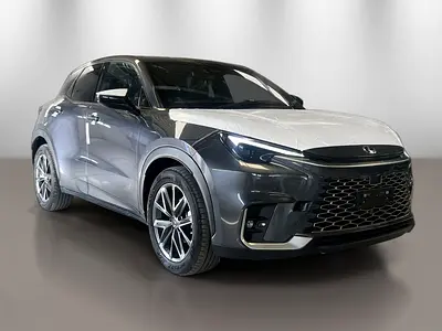 Lexus LBX 2025