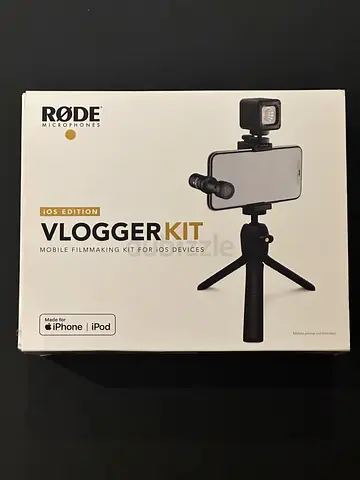 Rode Vlogger Kit - Mobile Filmmaking Kit for iPhone  iPad
