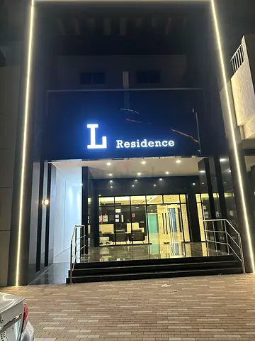 Brand new luxurious building.one month Old.