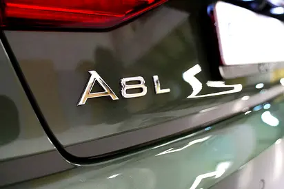 2023 AUDI A8 — миниатюра 11