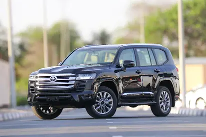 LAND CRUISER GXR V6 TURBO AX2-310 2025 - For Export