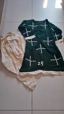 Stylish coord set . Preloved