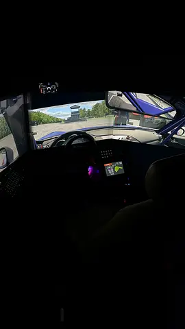 Triple screen and stand