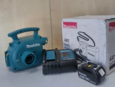MAKITA DVC350 DUST EXTRACTOR 18V