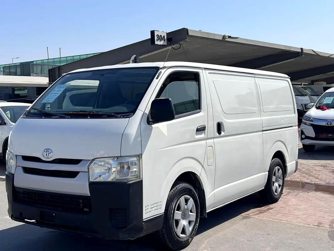 toyota-hiace-2014-35l-commuter-gl-13-seater-at-petrol-manual-rwd-460087239807477762