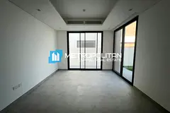 Single Row 4BR Villa| Hot Deal| Premium Finishes