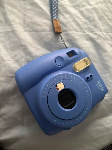 Polaroid instax mini 9