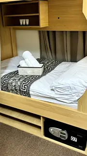 Bed Space – JVC | Wi-Fi | Housekeeping | Community Living | VintageVilla 1