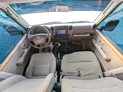 صورة 3 لـ 2012 Toyota LAND CRUISER 70 SERIES