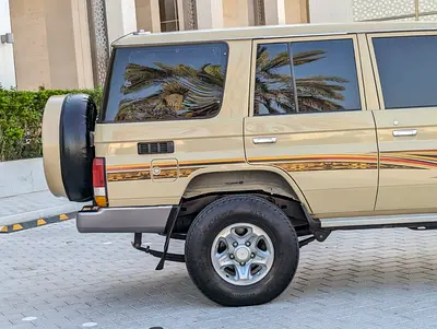 صورة 8 لـ 2012 Toyota LAND CRUISER 70 SERIES