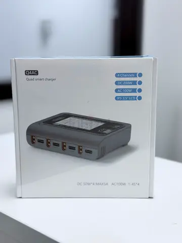 ToolkitRC Q4AC 200W 1-4 Cell (1-4S) Quad Port LiPo AC/DC Battery Charger