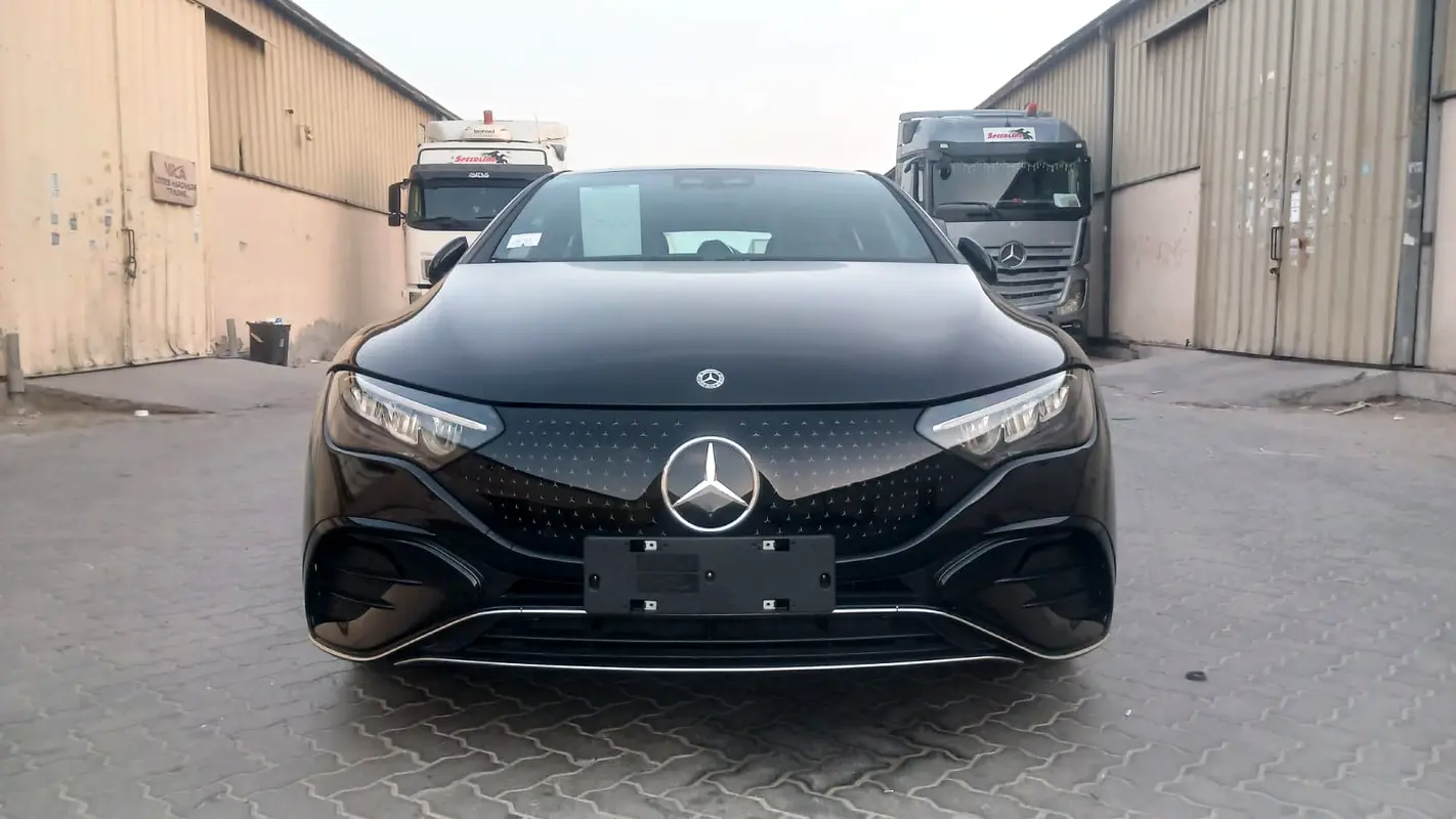 Mercedes-Benz EQE 2025 — photo 1 of 1