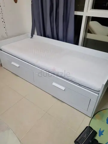 Brimnes day bed