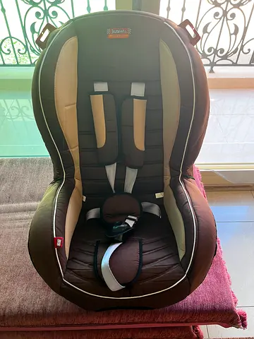 Quality Brown Infant Car Seat for Safe Travel