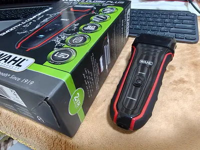 WAHL Shaver and trimmer